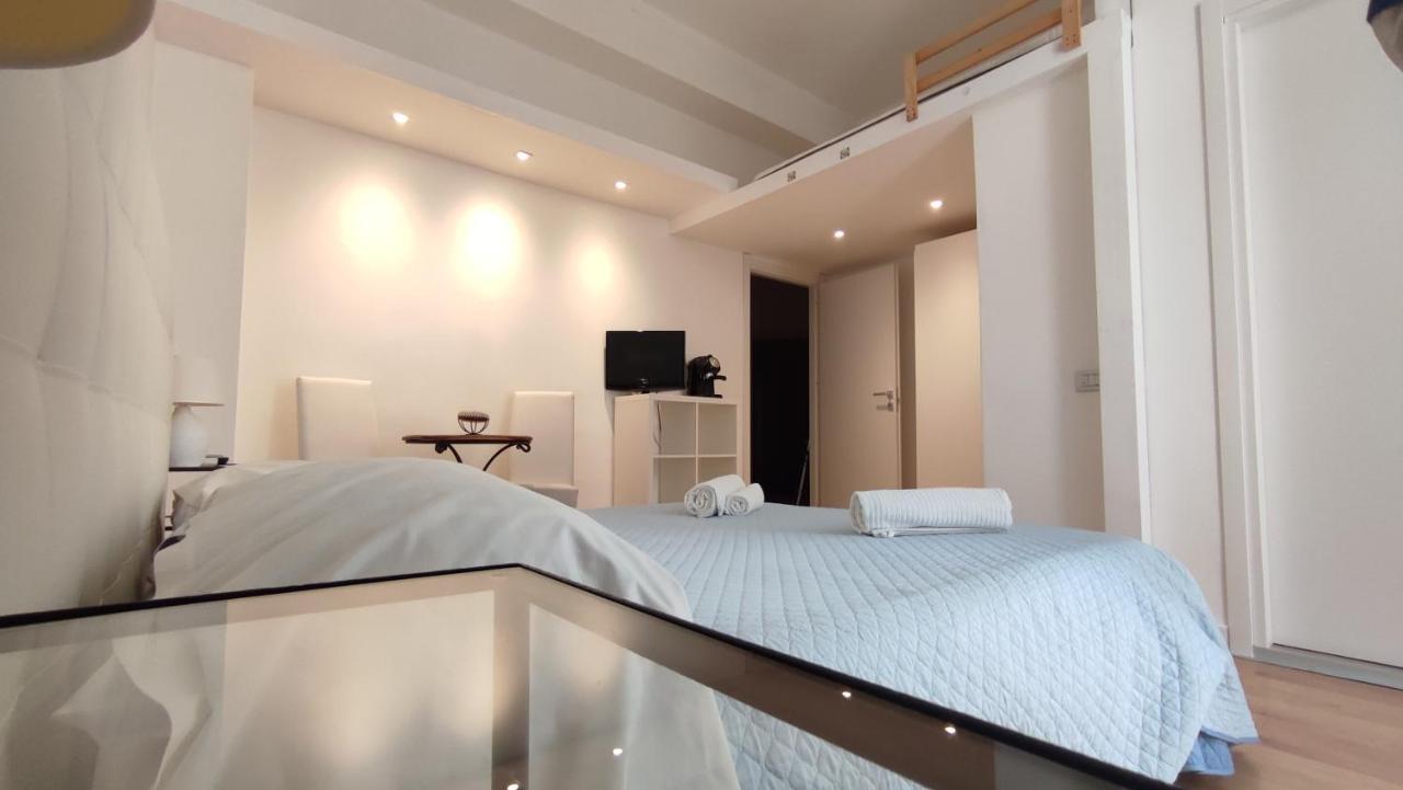 Living Cagliari Bed & Breakfast Bagian luar foto