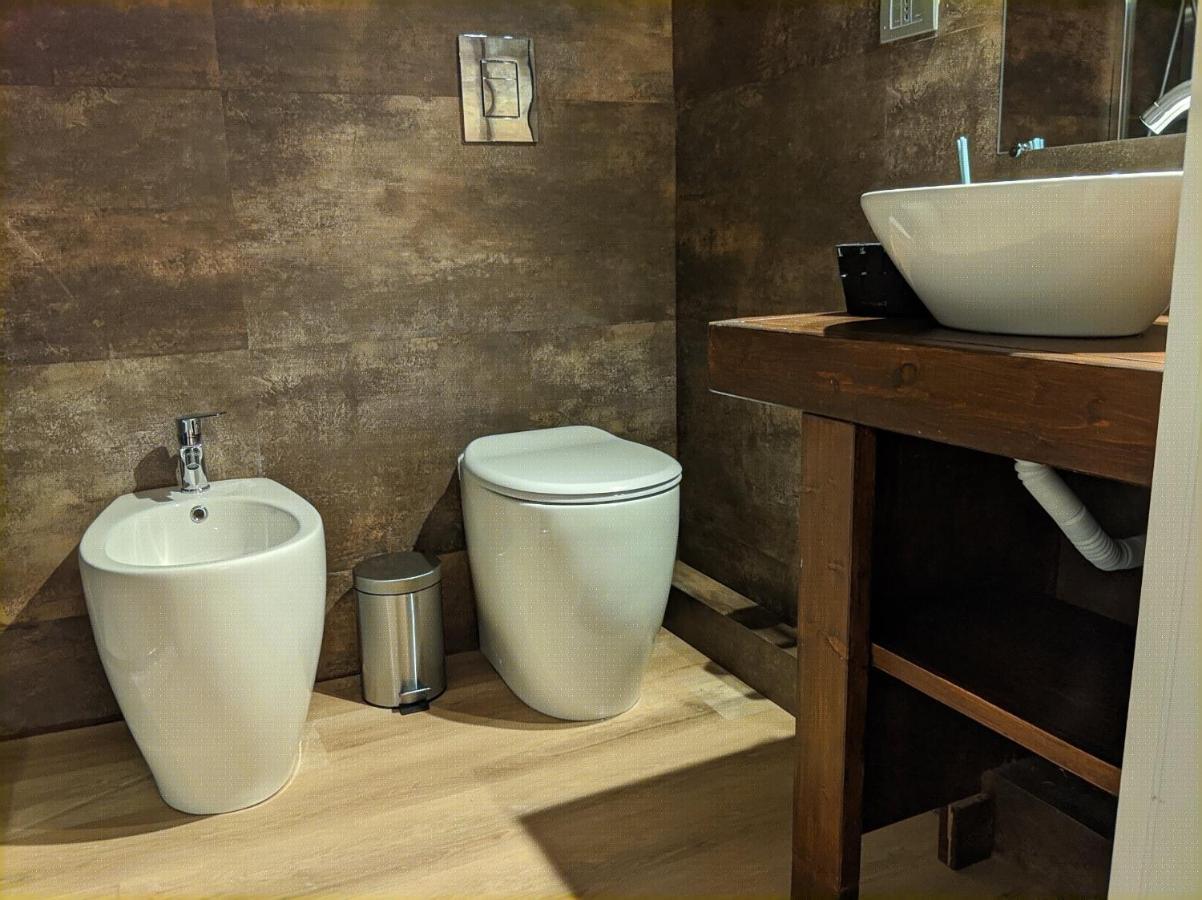 Living Cagliari Bed & Breakfast Bagian luar foto