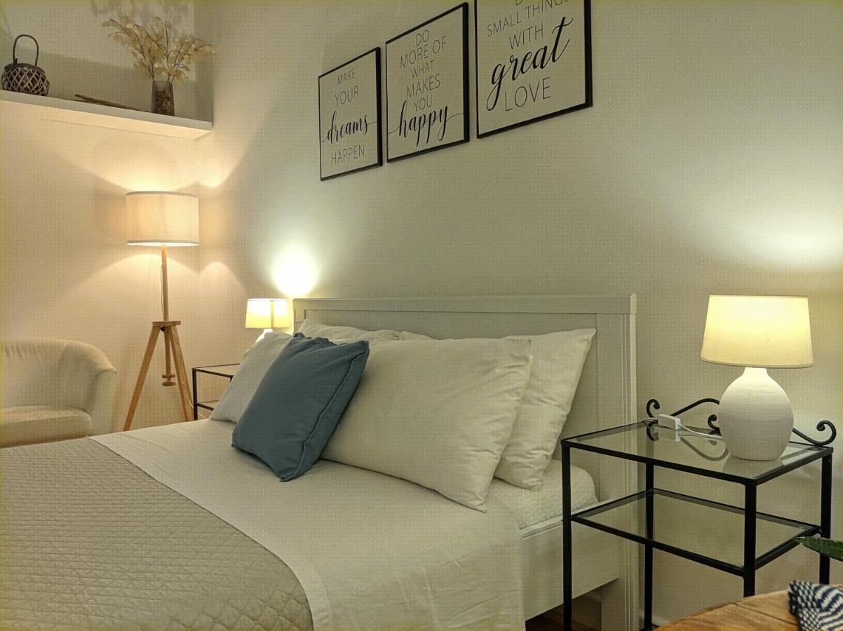 Living Cagliari Bed & Breakfast Bagian luar foto