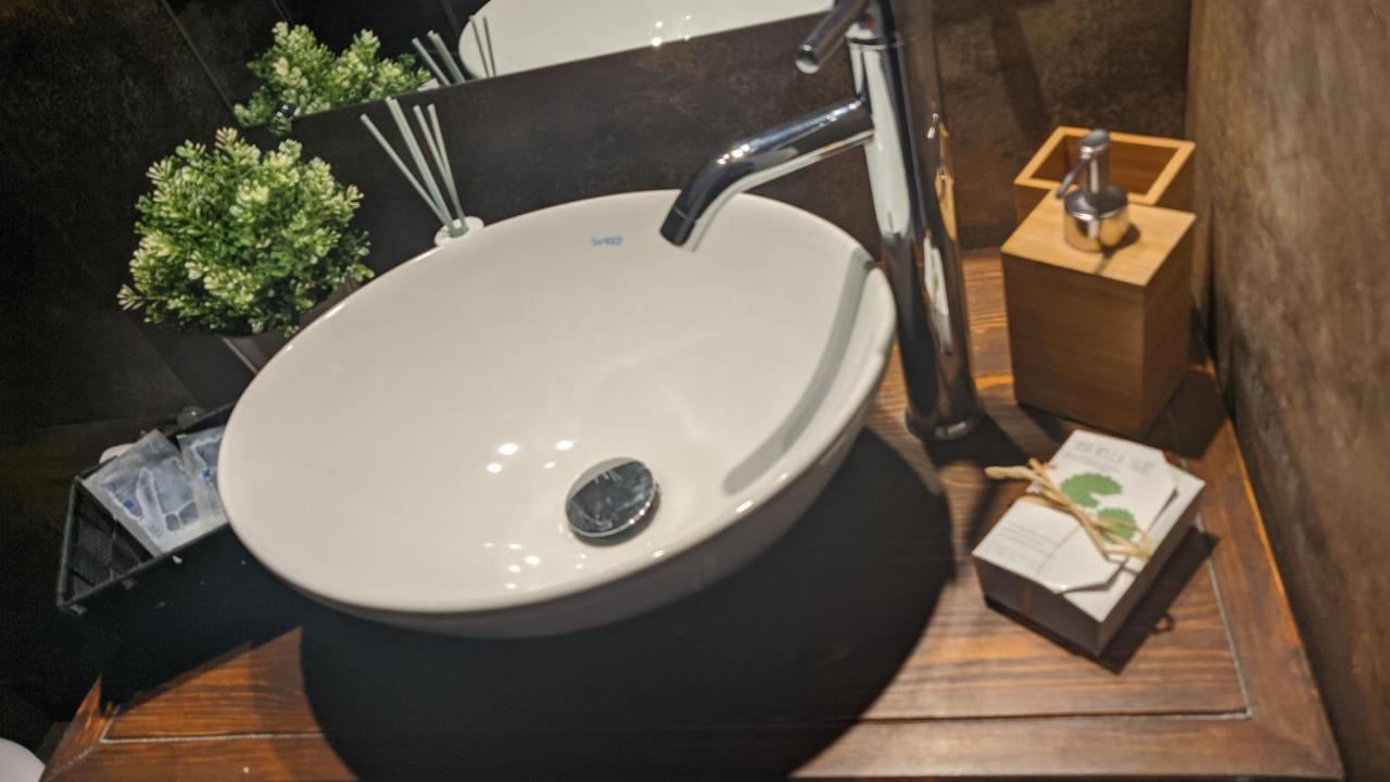Living Cagliari Bed & Breakfast Bagian luar foto