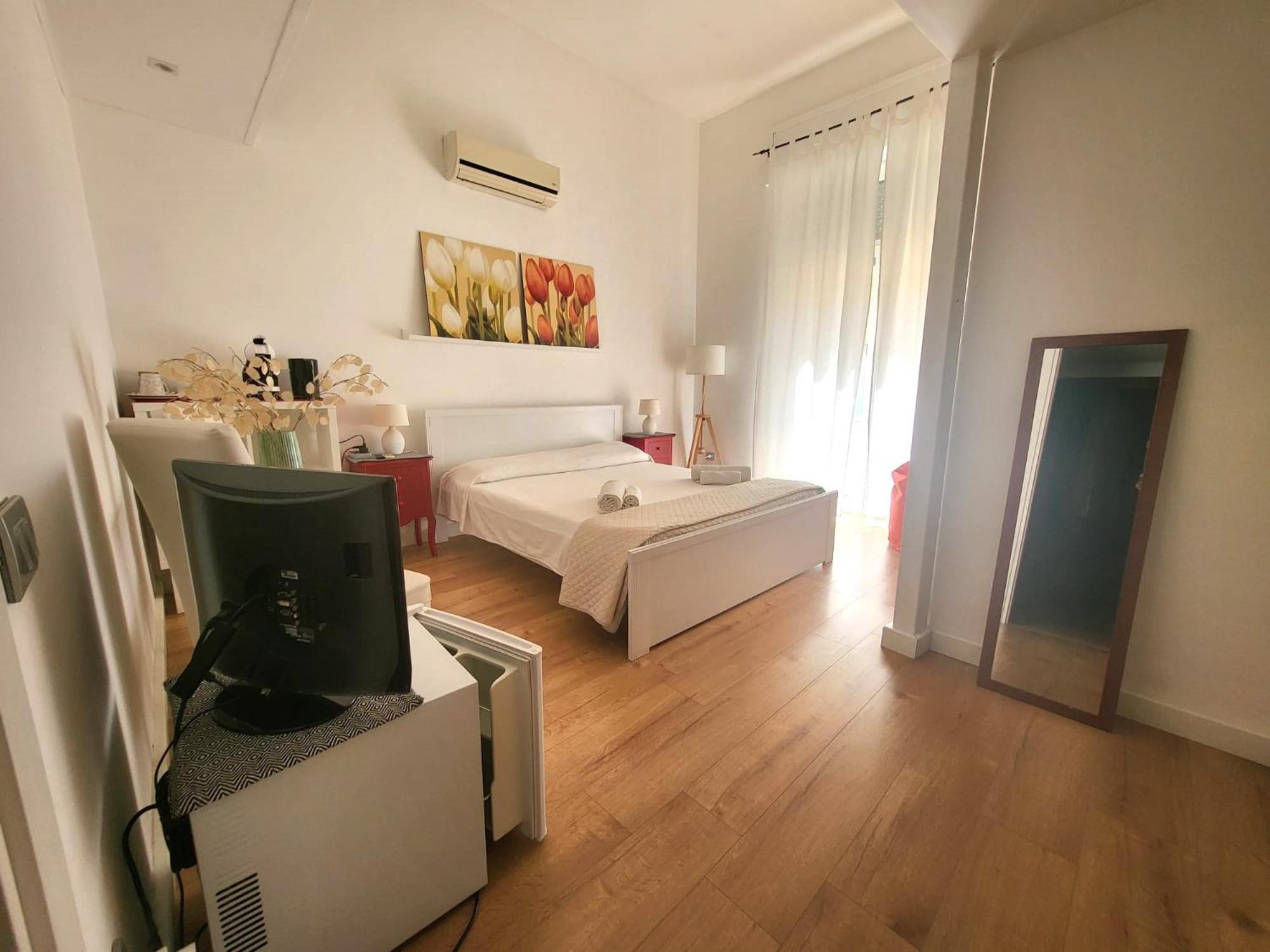 Living Cagliari Bed & Breakfast Bagian luar foto